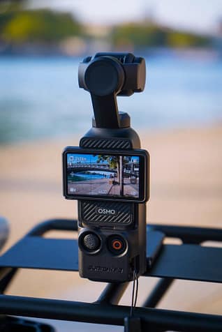 DJI Osmo Pocket 3 Best Cameras for vlogging and Best Vlogging camera
